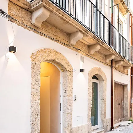 -casa Santini- Charming 3 Bedrooms House In Ortigia By Cala Rossa Syracuse
